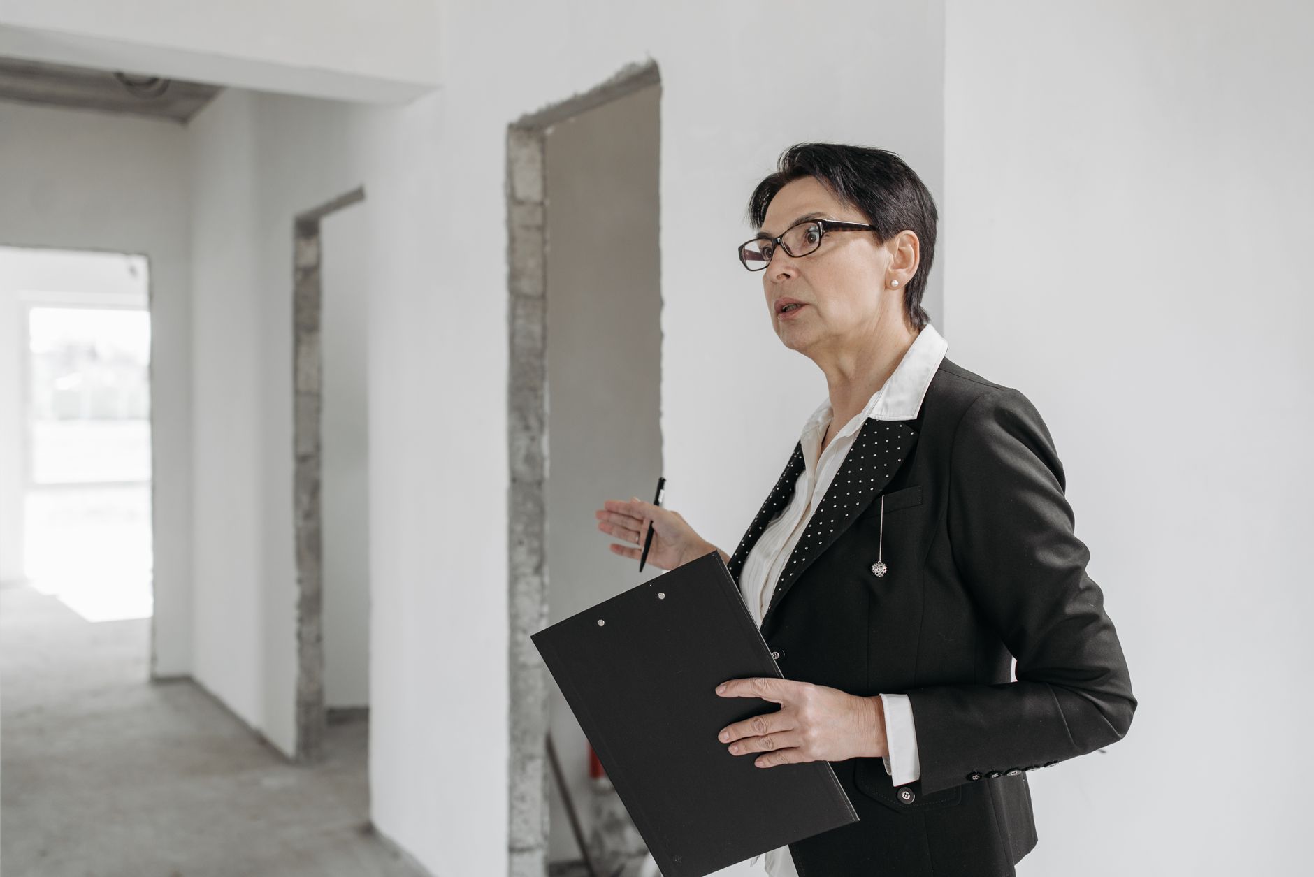 Diagnostiqueur immobilier équipe à Grenoble